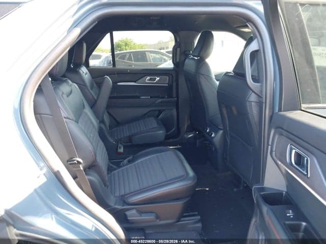 2025 FORD EXPLORER ST-LINE 8
