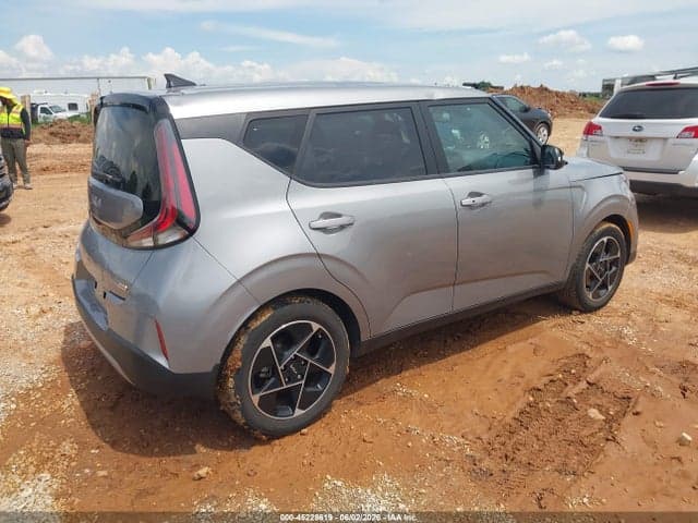 2023 KIA SOUL EX 4