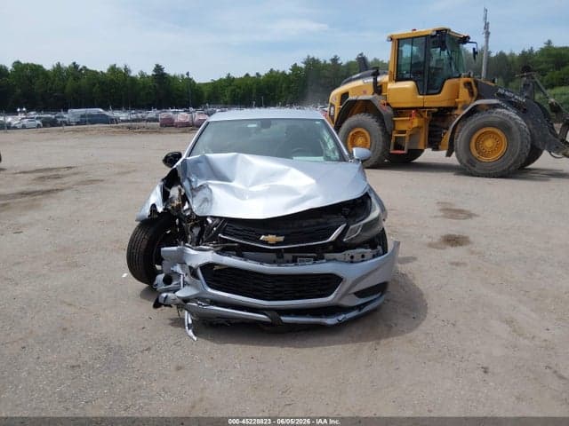 2017 CHEVROLET CRUZE LT AUTO 12