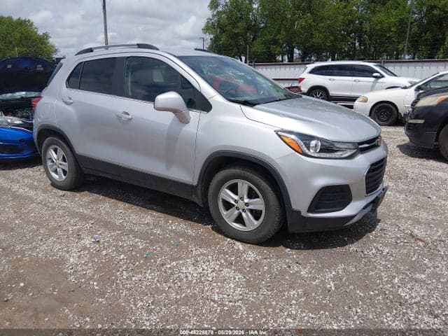 2017 CHEVROLET TRAX LT 1