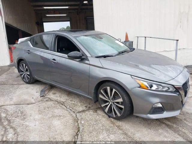 2021 NISSAN ALTIMA SR FWD