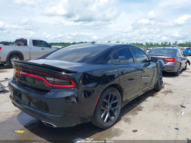 2021 DODGE CHARGER SXT RWD 4