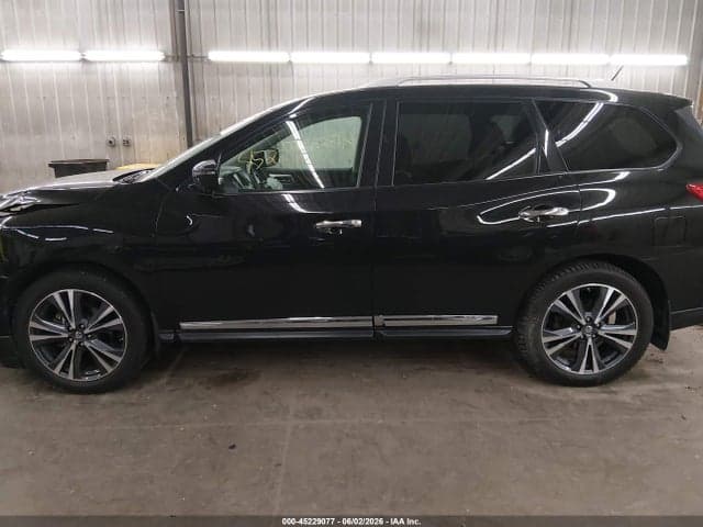 2017 NISSAN PATHFINDER PLATINUM 15