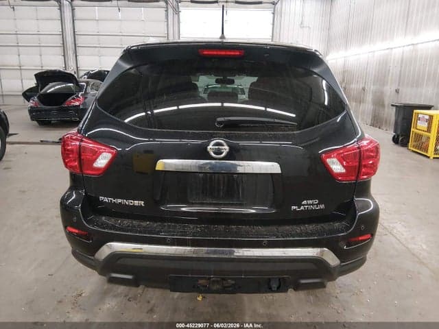 2017 NISSAN PATHFINDER PLATINUM 17