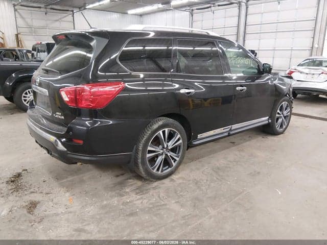 2017 NISSAN PATHFINDER PLATINUM 4