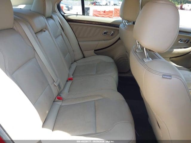 2018 FORD TAURUS LIMITED 8