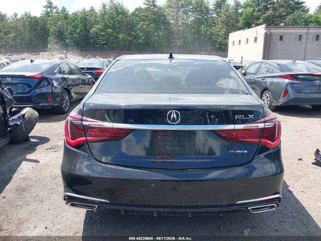 2018 ACURA RLX 16