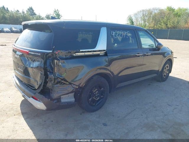 2025 KIA CARNIVAL MPV LXS 4