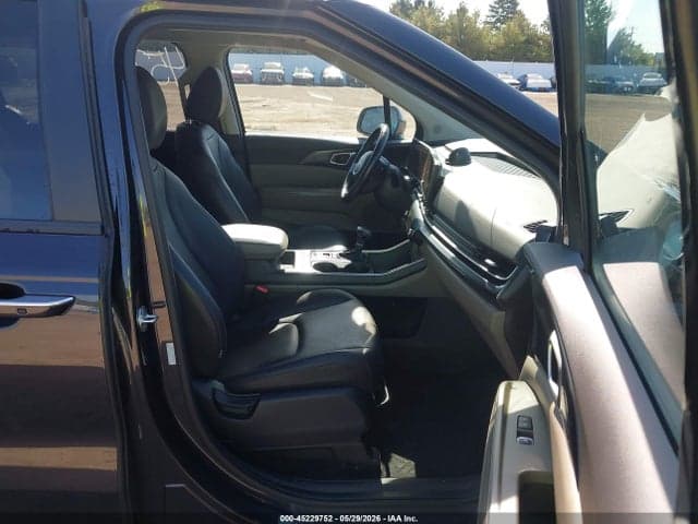 2025 KIA CARNIVAL MPV LXS 5