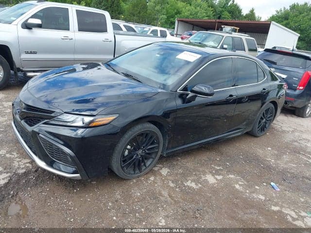 2022 TOYOTA CAMRY XSE 2