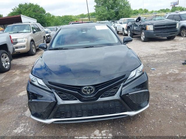2022 TOYOTA CAMRY XSE 12