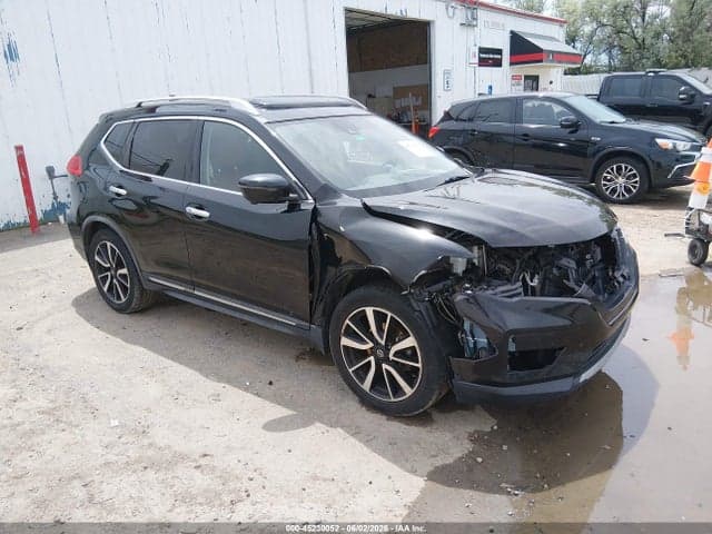 2017 NISSAN ROGUE SL