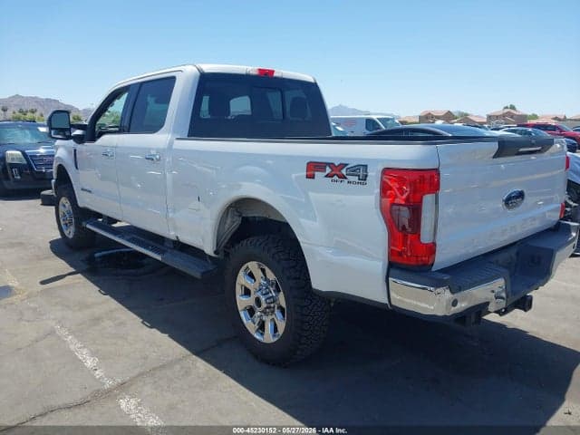 2017 FORD F-250 LARIAT 3