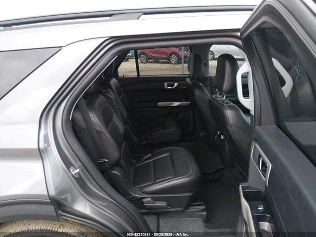 2022 FORD EXPLORER XLT 8