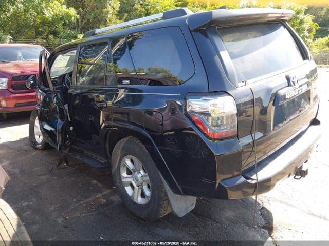2019 TOYOTA 4RUNNER SR5 3