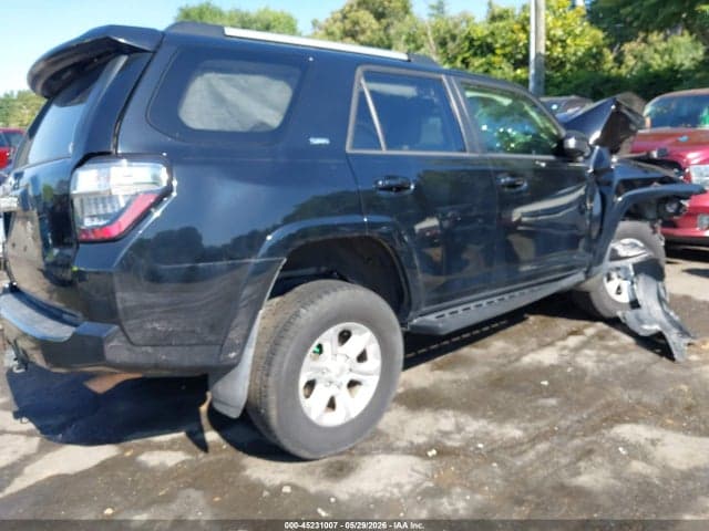 2019 TOYOTA 4RUNNER SR5 4
