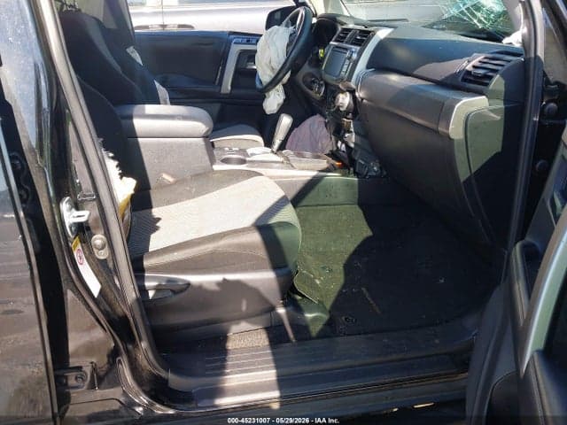 2019 TOYOTA 4RUNNER SR5 5