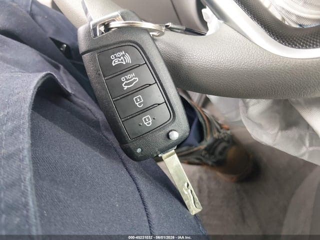 2024 HYUNDAI ELANTRA SE 11