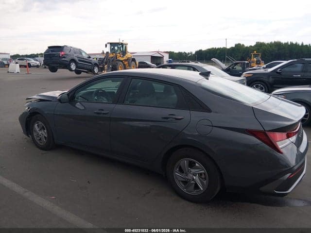 2024 HYUNDAI ELANTRA SE 15