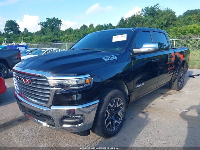 2025 RAM 1500 LARAMIE 2