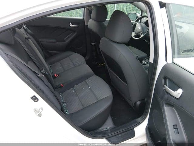 2018 KIA FORTE LX 8
