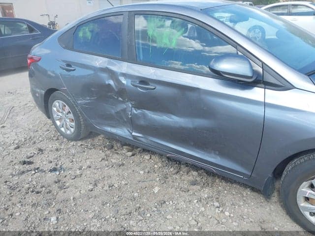 2019 HYUNDAI ACCENT SE 6