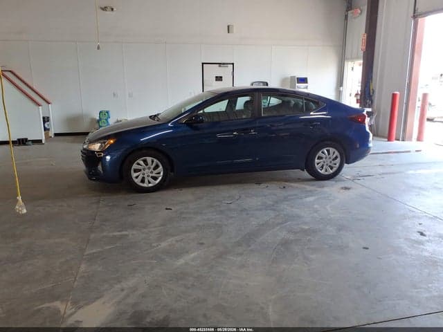 2020 HYUNDAI ELANTRA SE 14