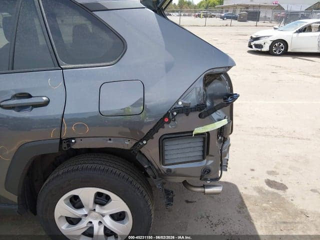 2024 TOYOTA RAV4 LE 6