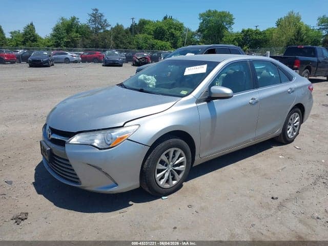 2017 TOYOTA CAMRY LE 2
