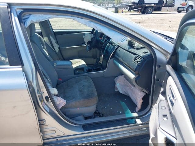 2017 TOYOTA CAMRY LE 5