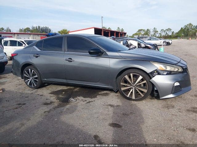2022 NISSAN ALTIMA SR FWD 14