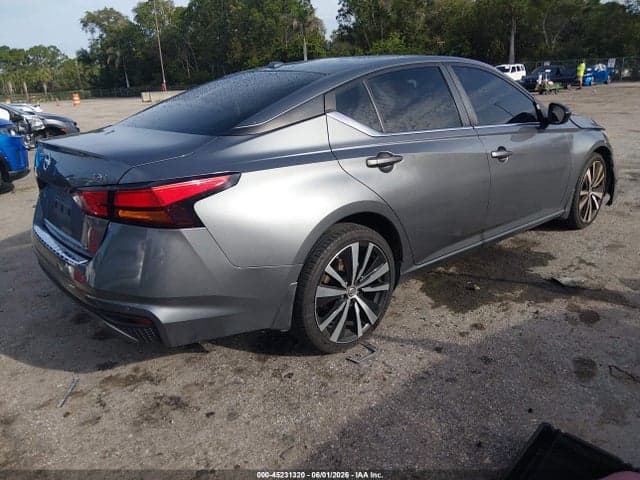 2022 NISSAN ALTIMA SR FWD 4