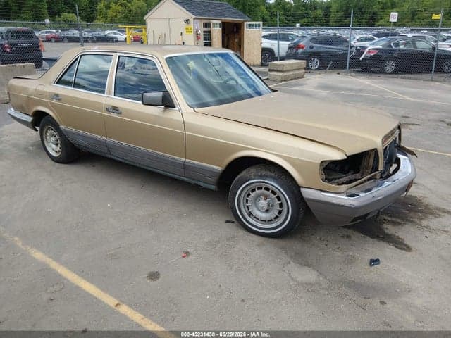 1984 MERCEDES-BENZ 300 SD