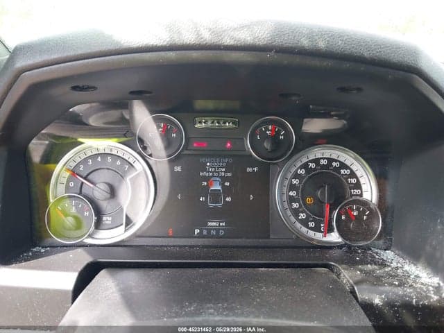 2022 RAM 1500 CLASSIC WARLOCK 4X4 6'4 BOX 7