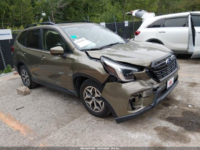 2023 SUBARU FORESTER PREMIUM - 1