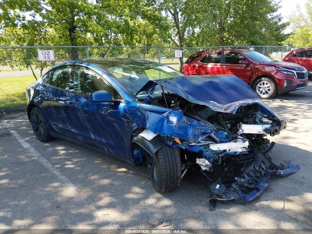 2025 TESLA MODEL 3 - 1