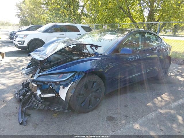 2025 TESLA MODEL 3 2