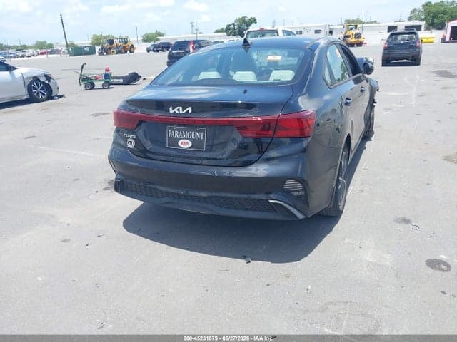 2022 KIA FORTE LXS 5