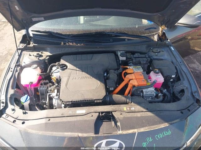 2025 HYUNDAI ELANTRA HYBRID LIMITED 10