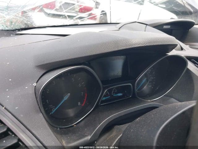 2017 FORD ESCAPE S 7