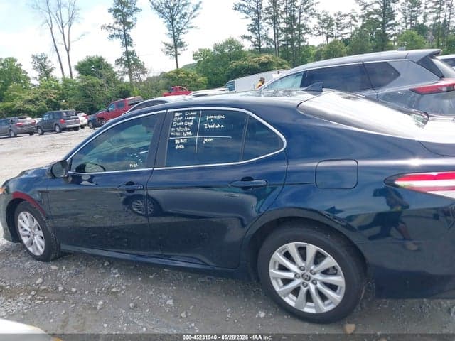 2020 TOYOTA CAMRY LE 14