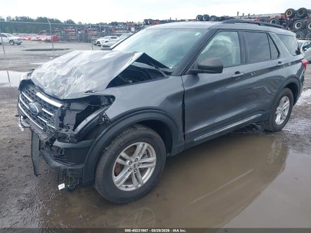 2022 FORD EXPLORER XLT 2
