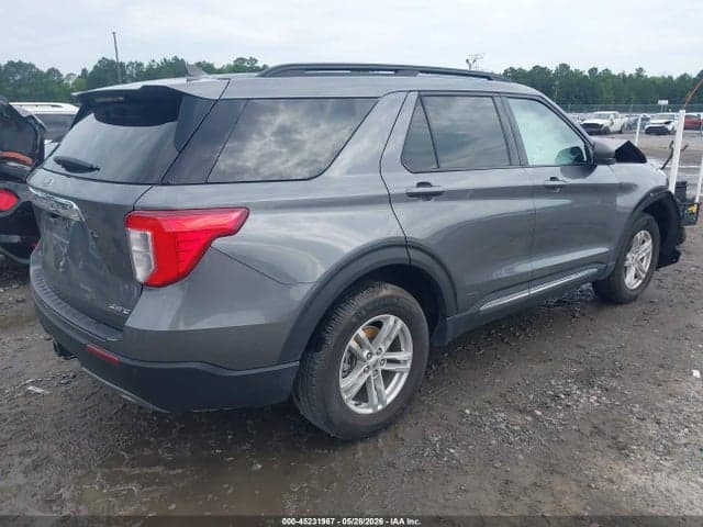 2022 FORD EXPLORER XLT 4