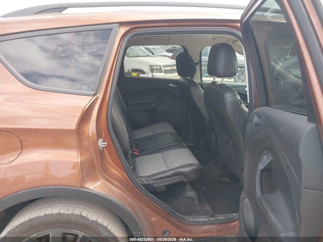 2017 FORD ESCAPE SE 9