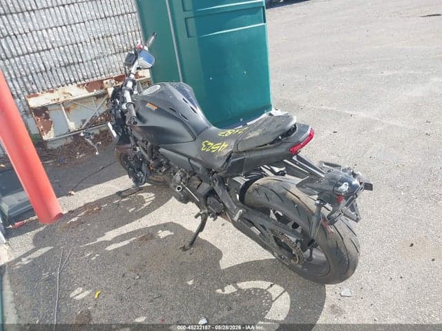 2025 YAMAHA MTN690 3