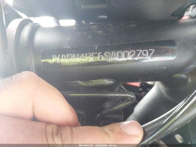 2025 YAMAHA MTN690 10