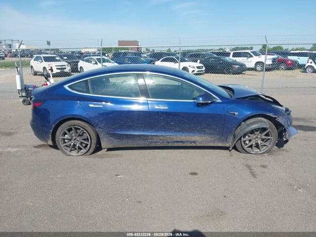 2018 TESLA MODEL 3 LONG RANGE/PERFORMANCE 12