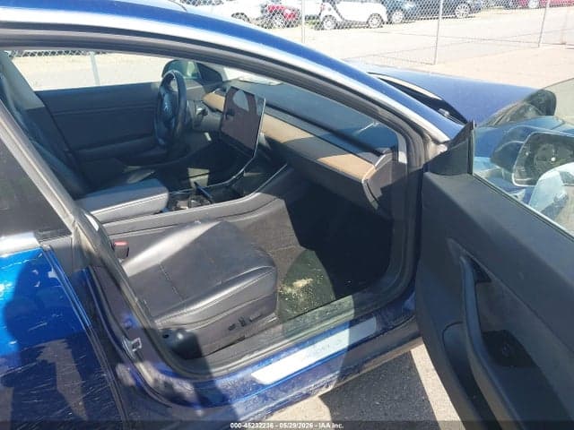 2018 TESLA MODEL 3 LONG RANGE/PERFORMANCE 5