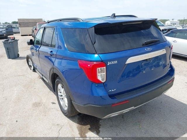 2023 FORD EXPLORER XLT 3