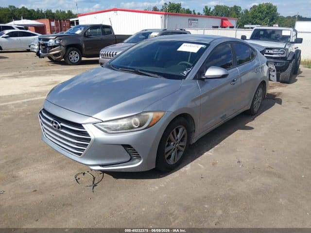 2017 HYUNDAI ELANTRA SE 2